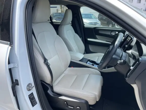 2023 Volvo Xc40 — photo 7 | Tuminion Kenya