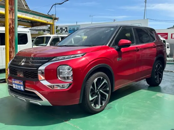 2024 Mitsubishi Outlander — photo 2 | Tuminion Kenya