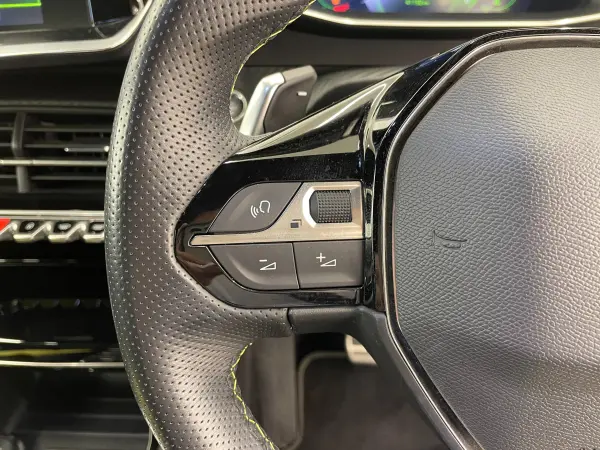 2023 Peugeot 2008 — photo 7 | Tuminion Kenya