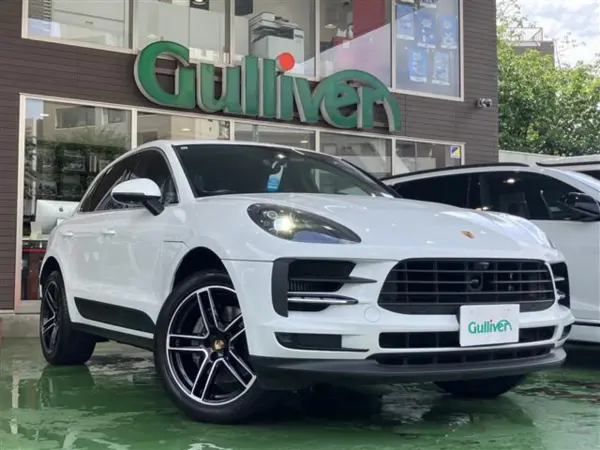 Porsche Macan S PDK 4WD One Owner/Panoramic Glass Sunroof (White)