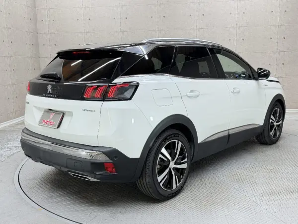 2021 Peugeot 3008 — photo 2 | Tuminion Kenya