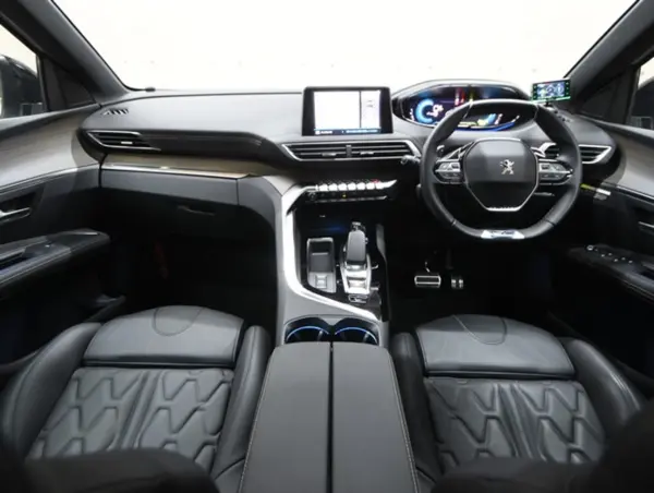 2021 Peugeot 3008 — photo 3 | Tuminion Kenya