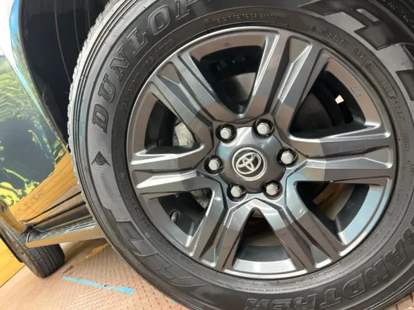 2021 Toyota Hilux — photo 9 | Tuminion Kenya