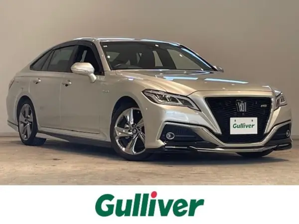 2018 Toyota Crown — photo 1