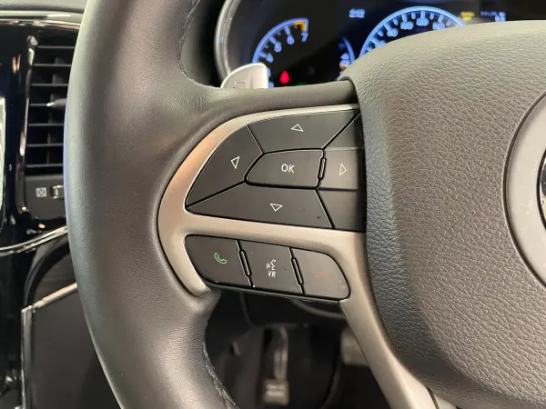 2019 Jeep Grand Cherokee — photo 7 | Tuminion Kenya