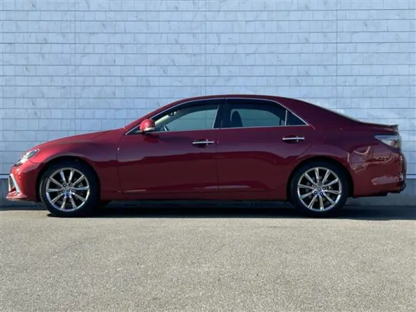 2017 Toyota Mark  X — photo 9 | Tuminion Kenya
