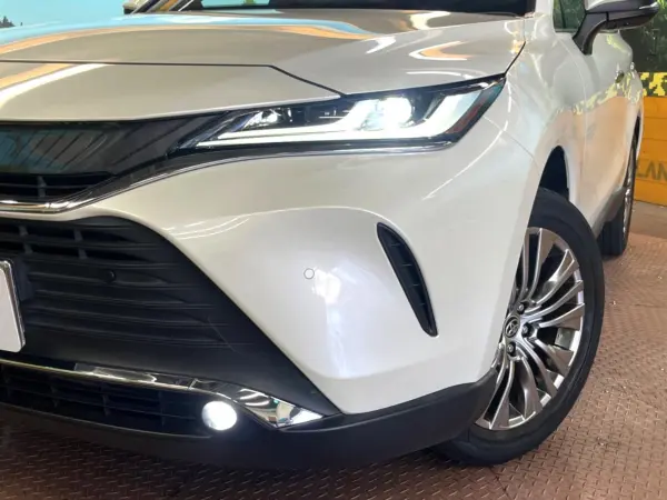 2021 Toyota Harrier — photo 8 | Tuminion Kenya