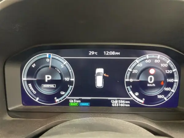 2022 Mitsubishi Outlander — photo 7 | Tuminion Kenya
