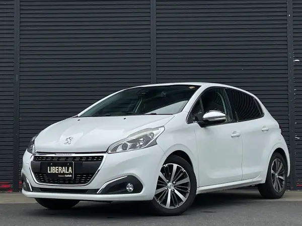 2018 Peugeot 208 — photo 8 | Tuminion Kenya