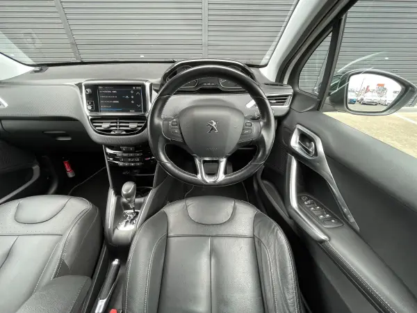 2018 Peugeot 208 — photo 3 | Tuminion Kenya