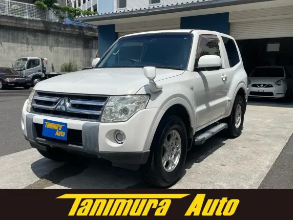 Mitsubishi Pajero 3.0 Short VR-I 4WD ETC/Glass Coating (White Solid)