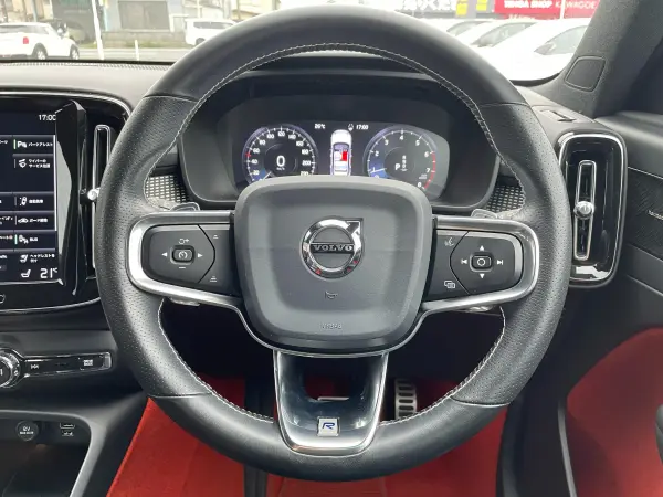 2020 Volvo Xc40 — photo 7 | Tuminion Kenya