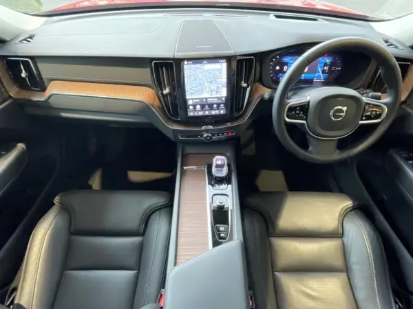 2024 Volvo Xc60 — photo 2 | Tuminion Kenya