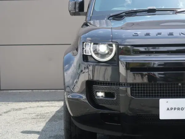 2023 Landrover Defender — photo 8 | Tuminion Kenya