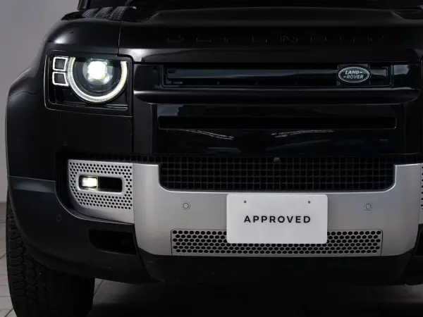 2025 Landrover Defender — photo 3 | Tuminion Kenya
