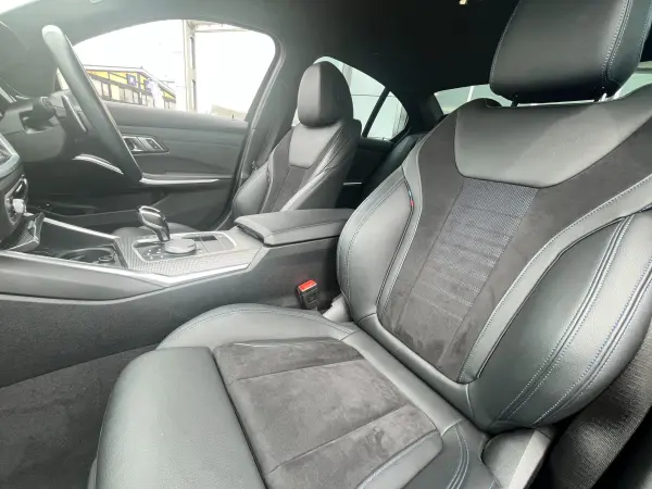 2020 Bmw 3 Series — photo 3 | Tuminion Kenya