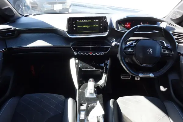 2021 Peugeot 208 — photo 8 | Tuminion Kenya