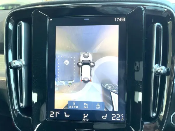 2019 Volvo Xc40 — photo 9 | Tuminion Kenya