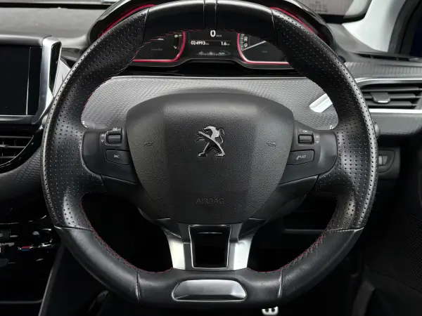 2020 Peugeot 2008 — photo 3 | Tuminion Kenya