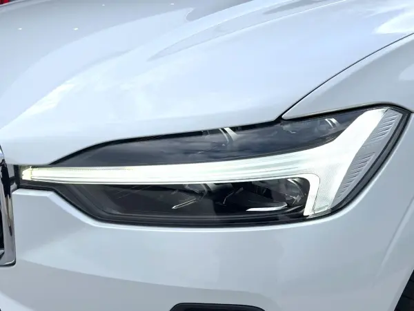 2022 Volvo Xc60 — photo 9 | Tuminion Kenya