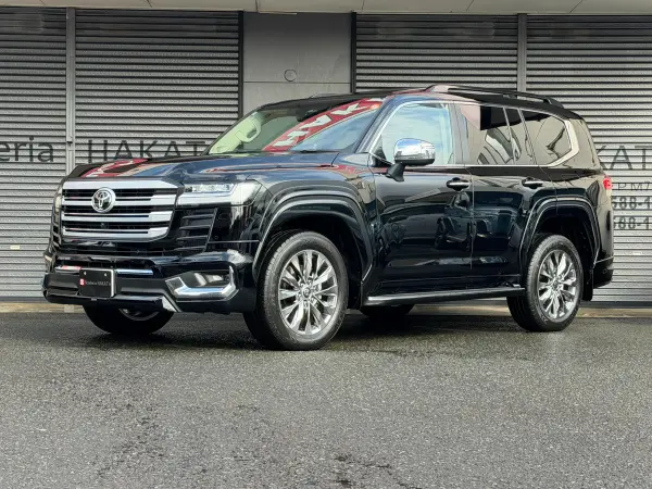 2025 Toyota Landrcuiser 300 — photo 3 | Tuminion Kenya