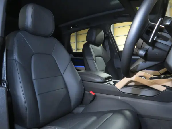 2024 Porsche Cayenne — photo 8 | Tuminion Kenya