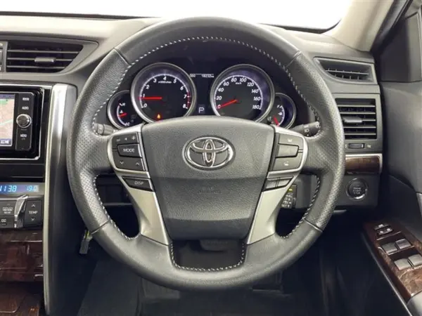 2017 Toyota Mark  X — photo 2 | Tuminion Kenya