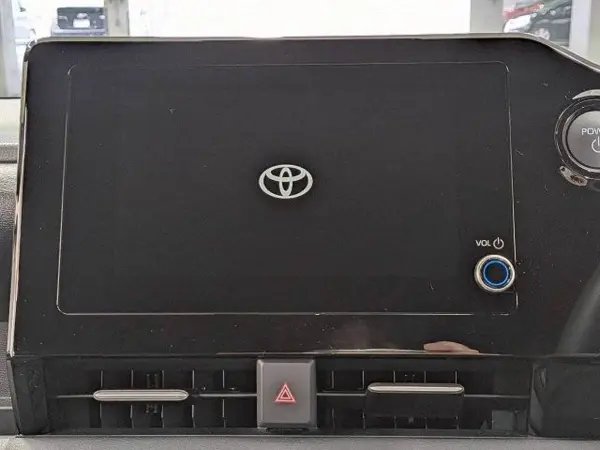 2024 Toyota Noah — photo 2 | Tuminion Kenya