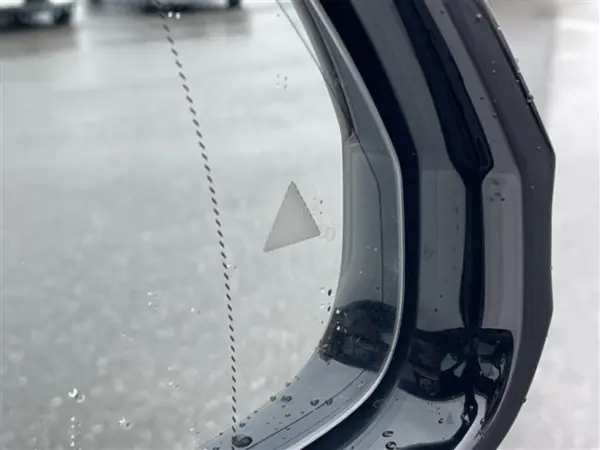 2023 Bmw X1 — photo 8 | Tuminion Kenya