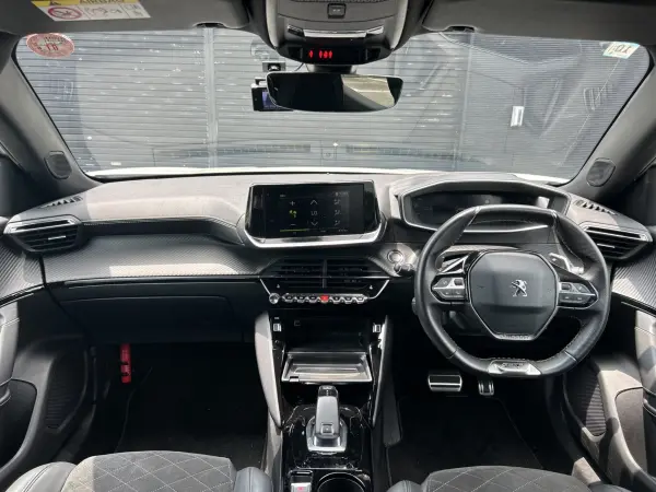 2020 Peugeot 2008 — photo 7 | Tuminion Kenya