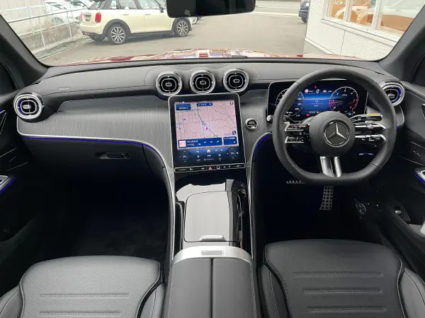 2025 Mercedes-benz Glc — photo 2 | Tuminion Kenya