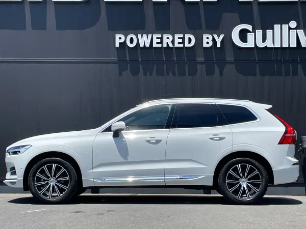 2017 Volvo Xc60 — photo 9 | Tuminion Kenya