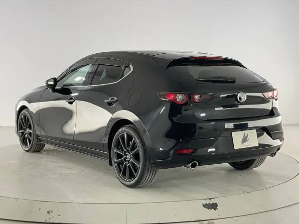 2025 Mazda 3 Fastback — photo 3 | Tuminion Kenya