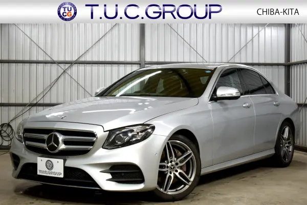 Mercedes-Benz E-Class E220d Avantgarde Sport Diesel Turbo 2-Year Warranty Leather Package Radar SP Heated Seats All Black Leather Burmester HUD Distronic BSM Lane Change Assist AMG Aero 19AW Keyless Go Parktronic Power Trunk Digital TV Navigation 360 Camera (Iridium Silver)