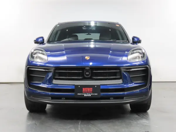 2024 Porsche Macan — photo 2 | Tuminion Kenya