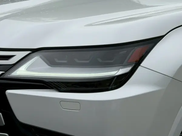 2023 Lexus Lx — photo 3 | Tuminion Kenya