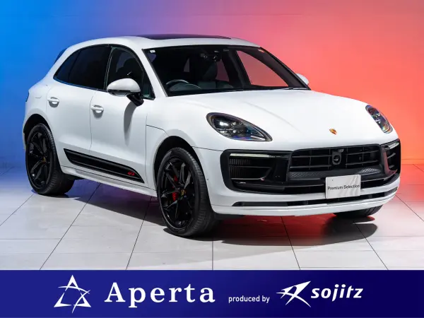 2023 Porsche Macan — photo 1