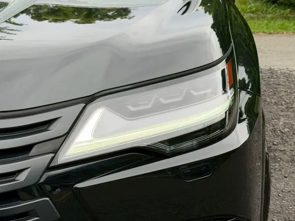 2022 Lexus Lx — photo 2 | Tuminion Kenya