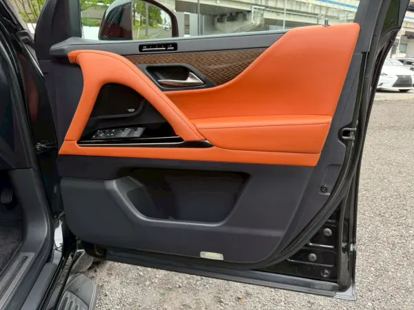 2022 Lexus Lx — photo 7 | Tuminion Kenya