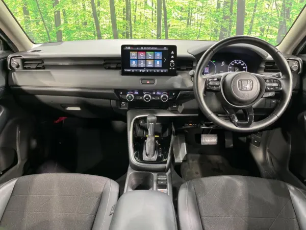 2024 Honda Vezel — photo 2 | Tuminion Kenya