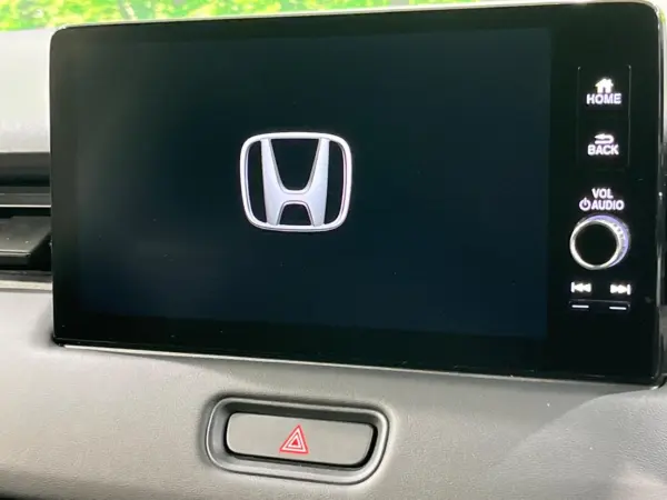 2024 Honda Vezel — photo 3 | Tuminion Kenya