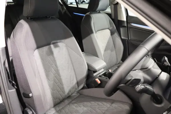 2025 Volkswagen Golf — photo 9 | Tuminion Kenya