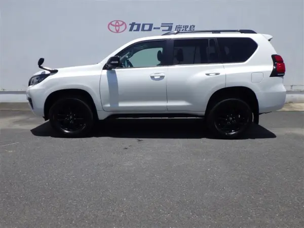 2021 Toyota Landcruiser Prado — photo 9 | Tuminion Kenya
