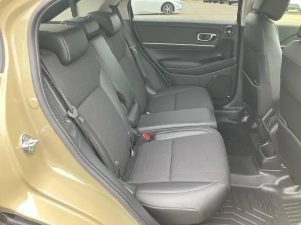 2023 Honda Vezel — photo 8 | Tuminion Kenya
