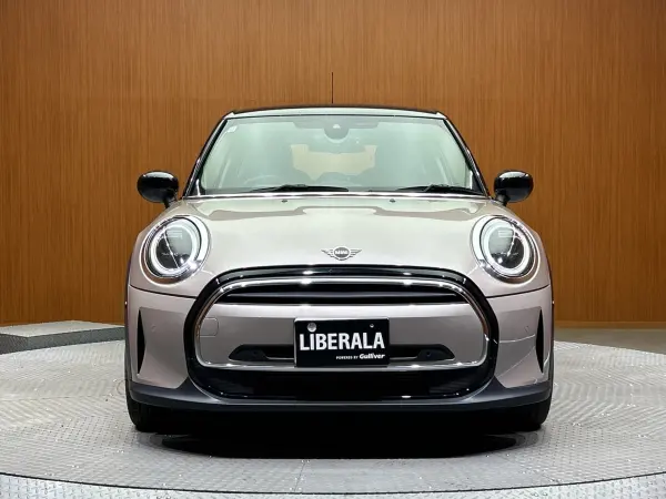 2021 Mini Cooper — photo 9 | Tuminion Kenya