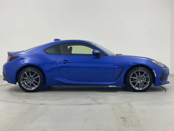 2022 Subaru Brz — photo 9 | Tuminion Kenya