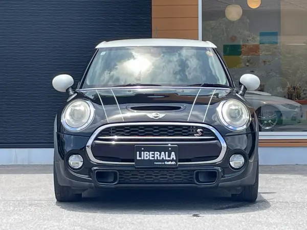 2018 Mini Cooper — photo 8 | Tuminion Kenya