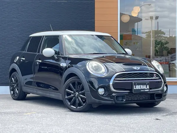 2018 Mini Cooper — photo 9 | Tuminion Kenya