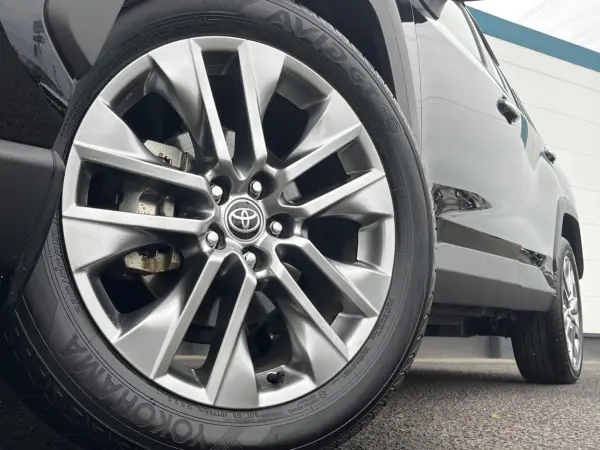 2025 Toyota  Rav4 — photo 9 | Tuminion Kenya