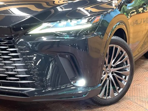 2023 Lexus Rx — photo 8 | Tuminion Kenya